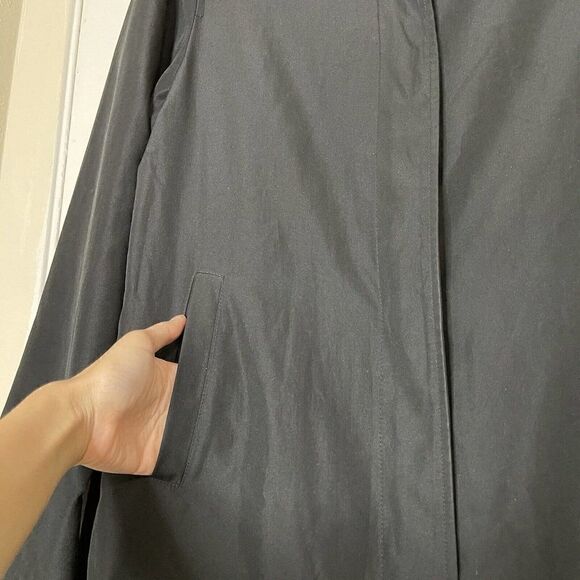 Vintage Fendi Made in Italy Black Trench coat with Pockets size XL - Picture 4 of 12